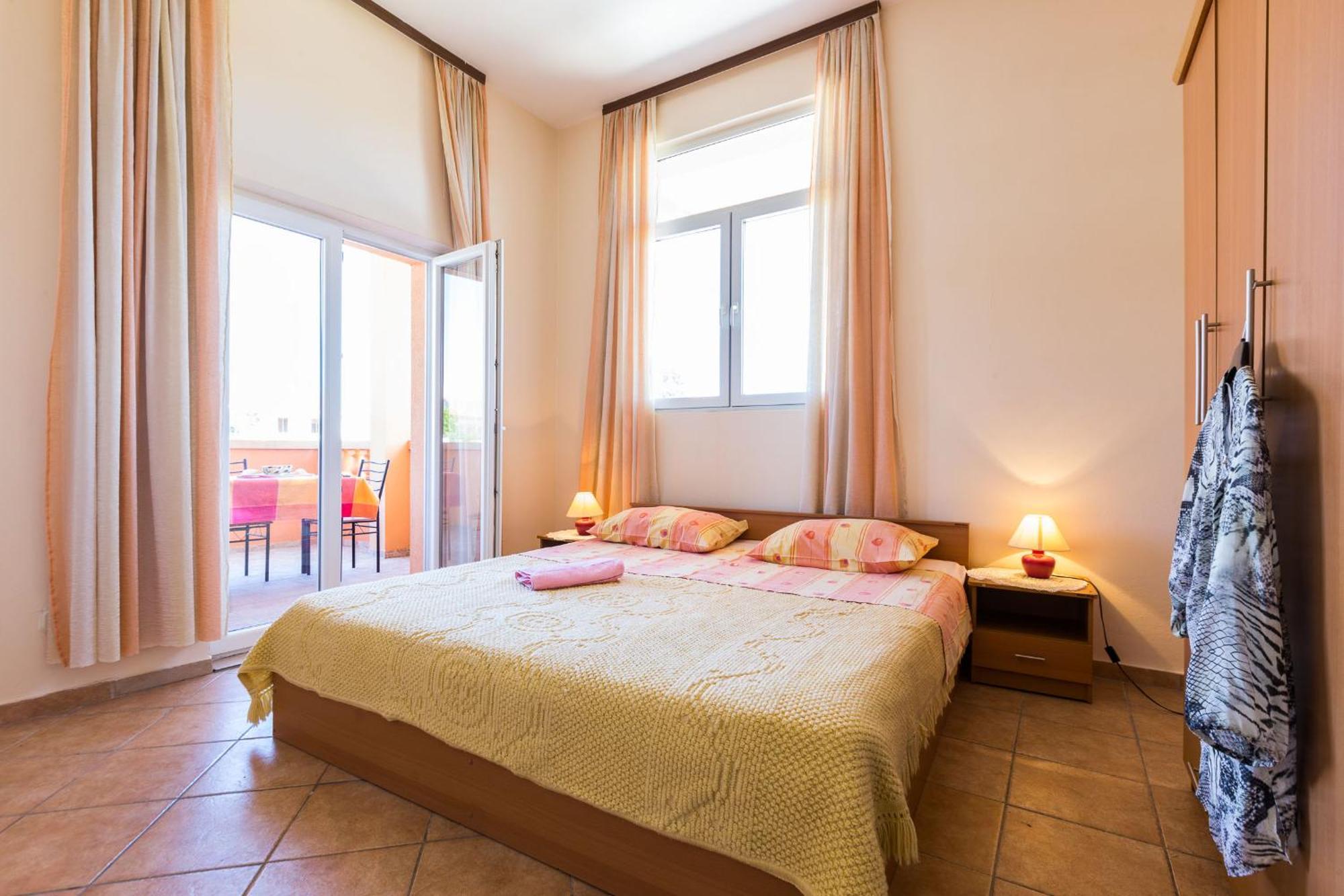 Apartments Angelina Sukosan Ngoại thất bức ảnh